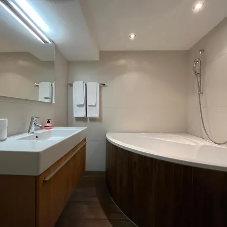 Apartmán Lenkstrasse 4 & 6 Lenk